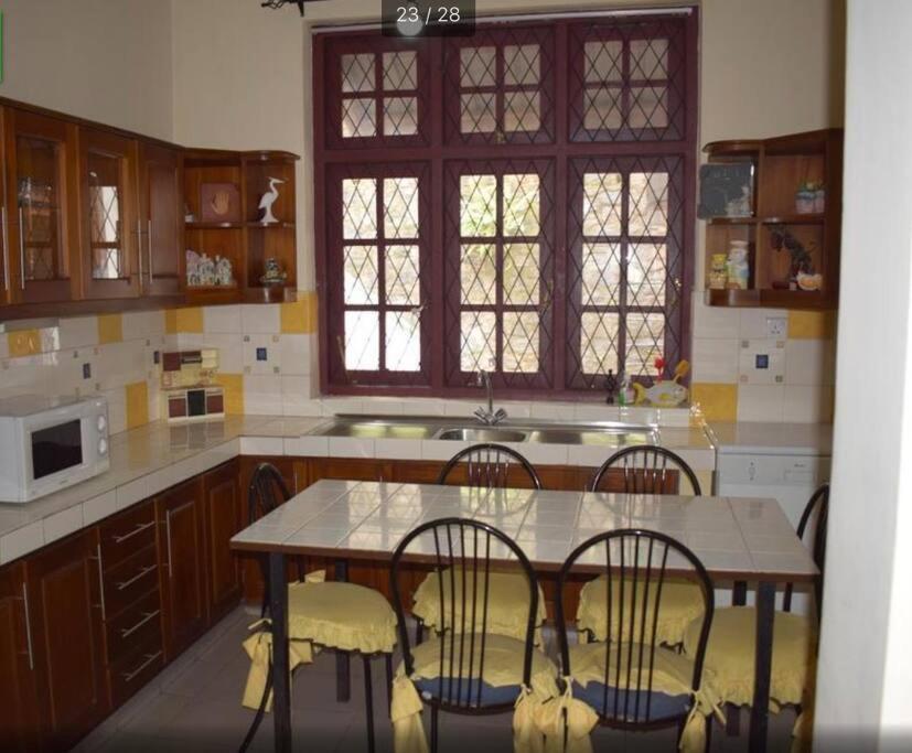 Reverie Hill Bungalow, Kandy Esterno foto
